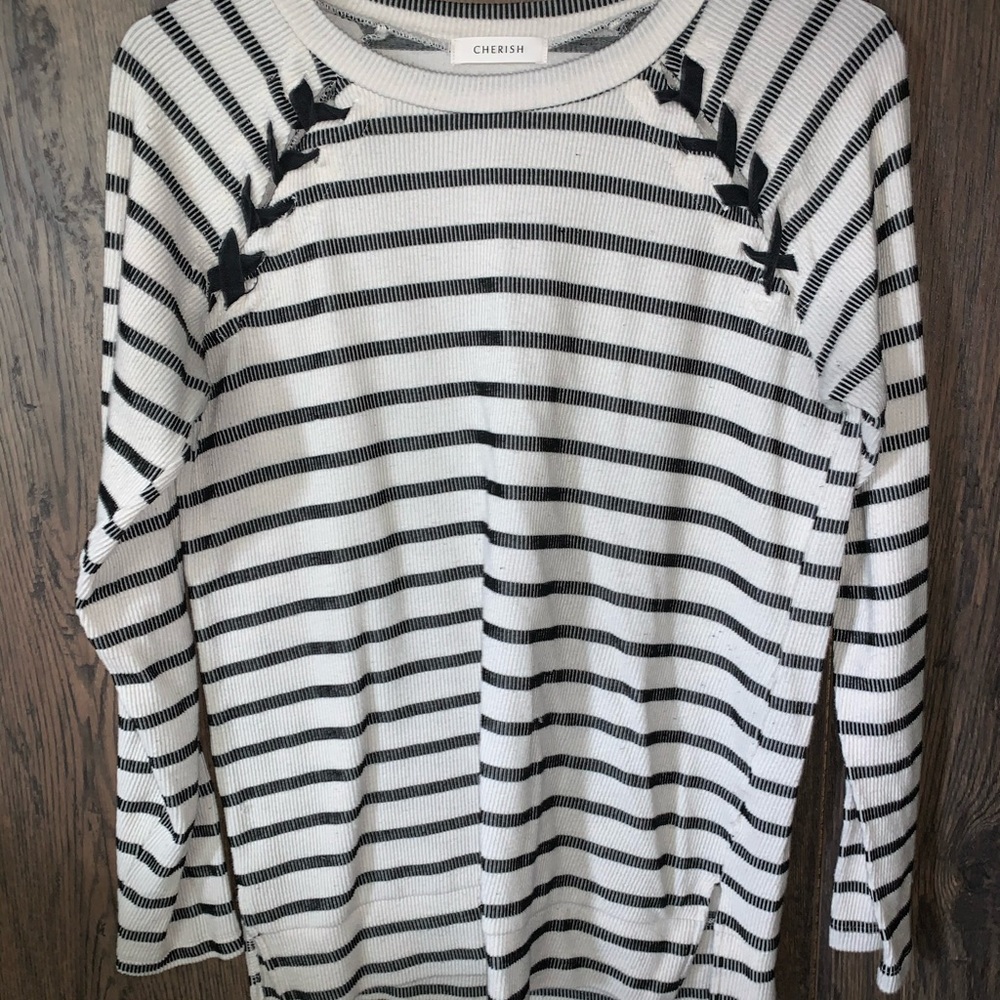 Boutique long sleeve